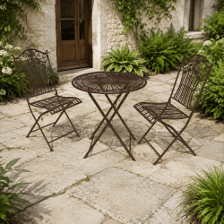 Bistro-Gartenmöbel-Set für zwei Personen in Braun