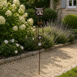 Balancierendes Eulen Garten-Mobile auf Metallstecker
