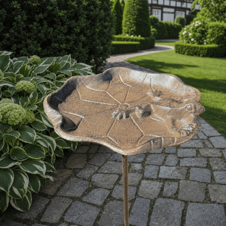 Vogeltränke aus Gusseisen auf Gartenstecker mit Frosch 72 cm