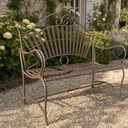 Gartenbank aus Schmiedeeisen mit Voluten und fächerförmiger Rückenlehne