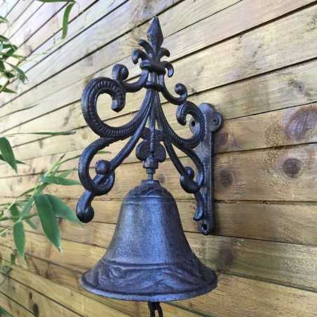 Glocke für Tür, Garten und Tor mit Arabeske und Lilienmotiv aus Gusseisen