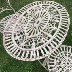 Bistrot-Gartenmöbel-Set in braun patiniert aus Eisen und Gusseisen, Draufsicht
