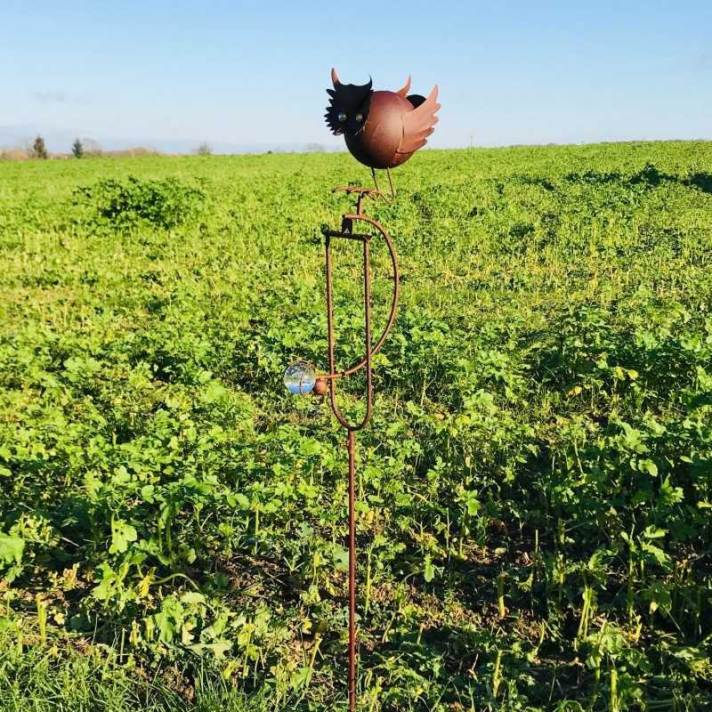 Dekoratives Gartenbalancier aus Eisen mit Eulenmotiv