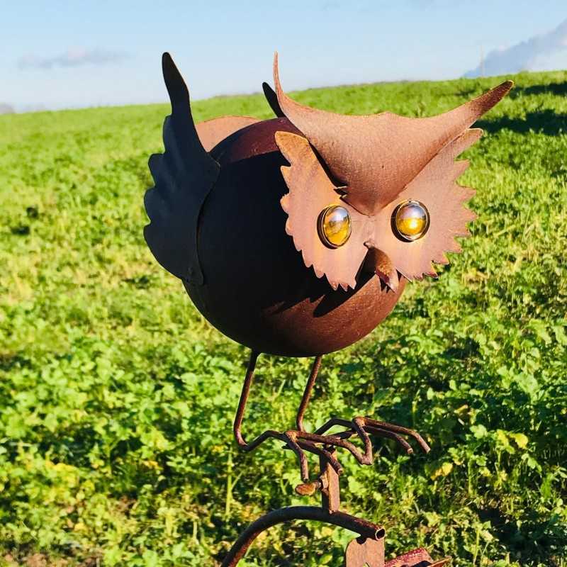 Dekoratives Gartenbalancier aus Eisen mit Eulenmotiv