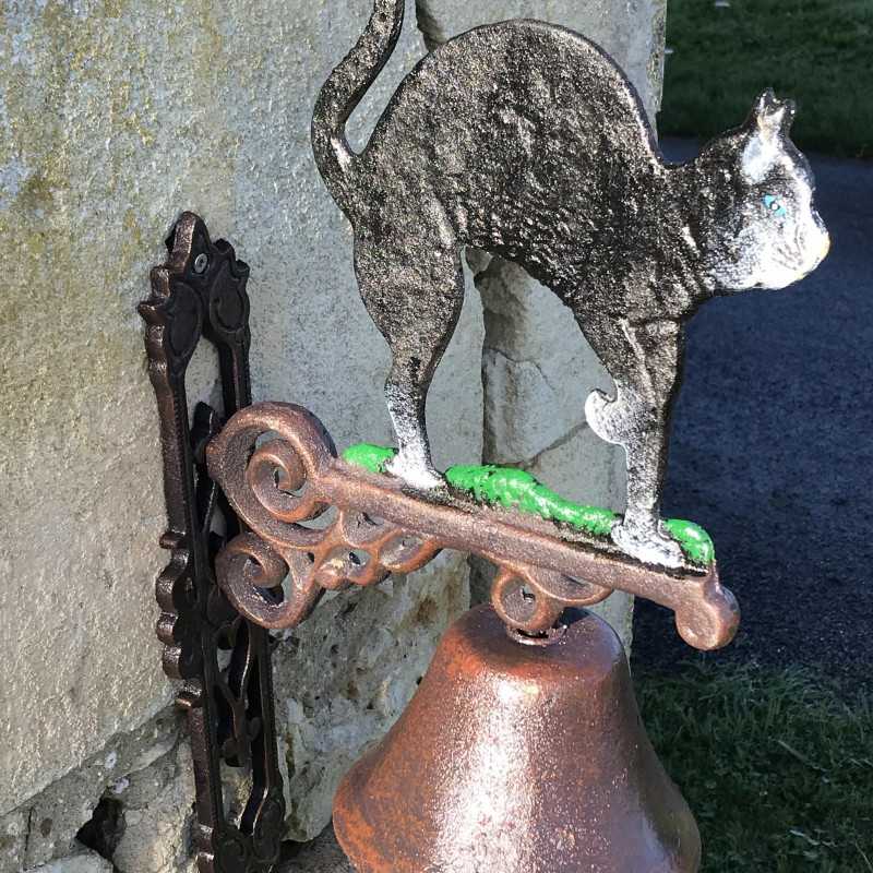 Große Gusseisen-Glocke für die Tür H 45 cm Motiv Schwarze Katze