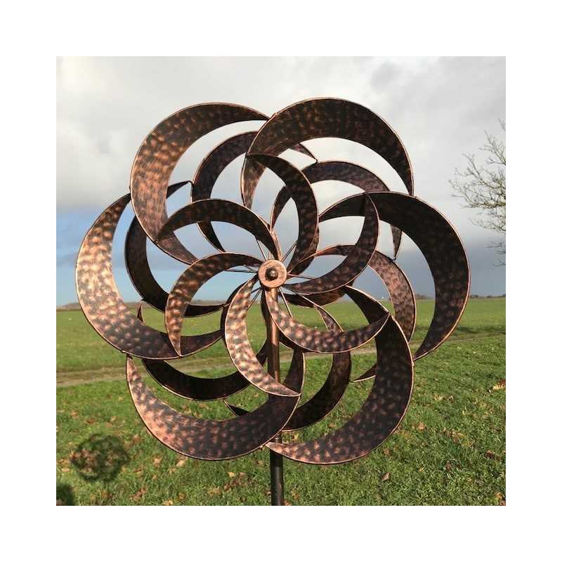 Gartenwindrad Mongenan mit zwei gegenläufig drehenden Flügelrädern