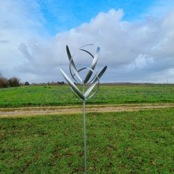 Dekorative Gartenwindmühle aus Metall OLERON