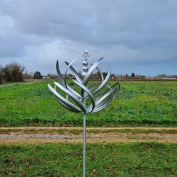 Dekorative Gartenwindmühle aus grauem Eisen, Windmühle Gonfreville, Seitenansicht