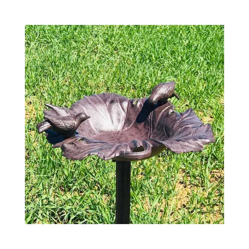 Großer Futterplatz und Vogelbad aus Gusseisen, Weinblatt braun, H-83cm