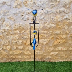 Mobiles Garten-Balancier aus Metall mit Blaumeisen-Motiv, Höhe 130 cm, Frontalansicht