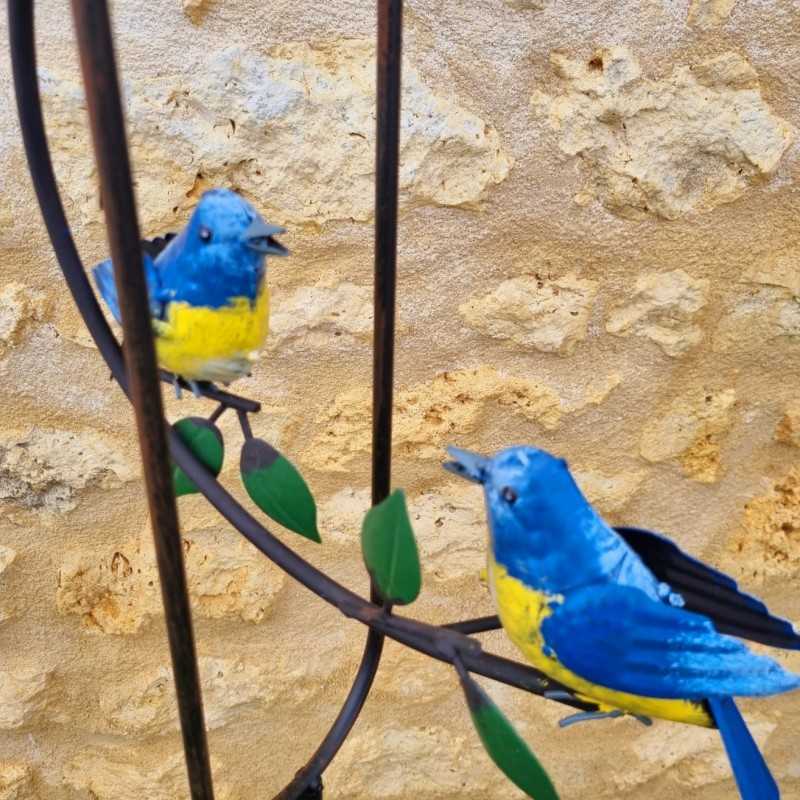 Mobiles Garten-Balancier aus Metall mit Blaumeisen-Motiv Höhe 130 cm Ansicht der Küken
