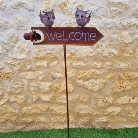 Dekorativer Gartenstecker „Welcome“ mit Eule in Ganzkörperansicht