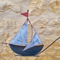 Balancier Leuchtturm und Boot