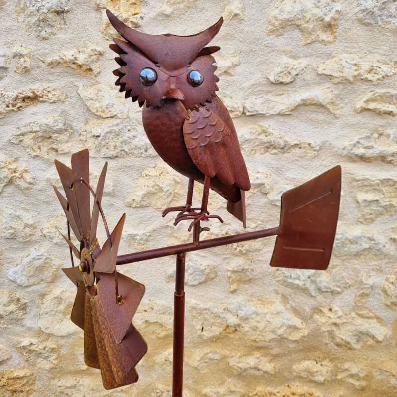 Pfahl, dekorative Gartenwindmühle aus Eisen mit Eulenmotiv, Rostoptik 54,90 € LEZARD DU JARDIN