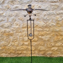 Schöner Gartenhänger, Eisen mit Eulenmotiv, ausbalancierter Pflanzstab.