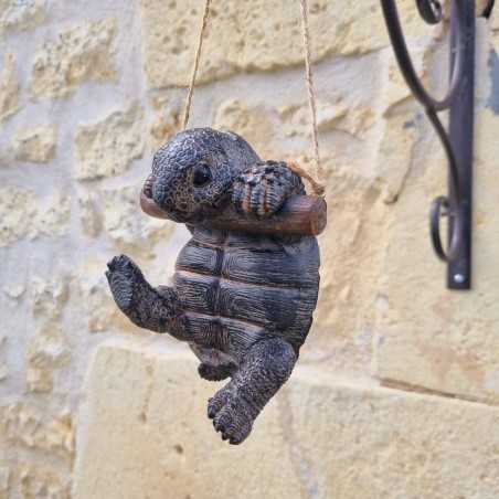 Hängende Schildkröte aus Harz