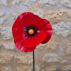 Mohn aus Eisen auf Stab