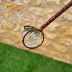 Gartenmobilé auf Stab mit 3 Vögeln 126x71 aus Metall, Ansicht des Gegengewichts