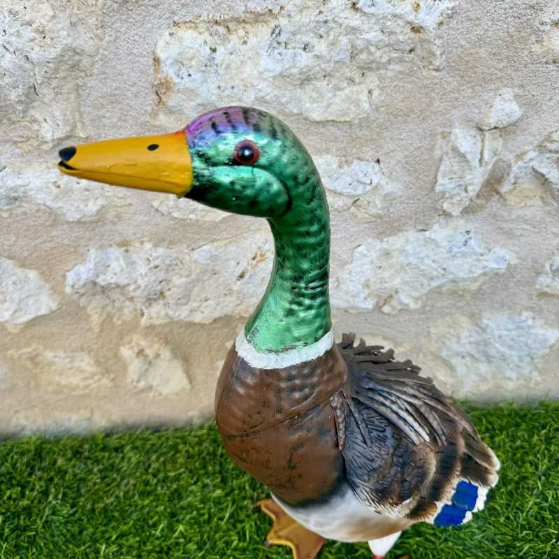 Stockentenfigur aus Metall