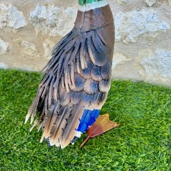 Stockentenfigur aus Metall