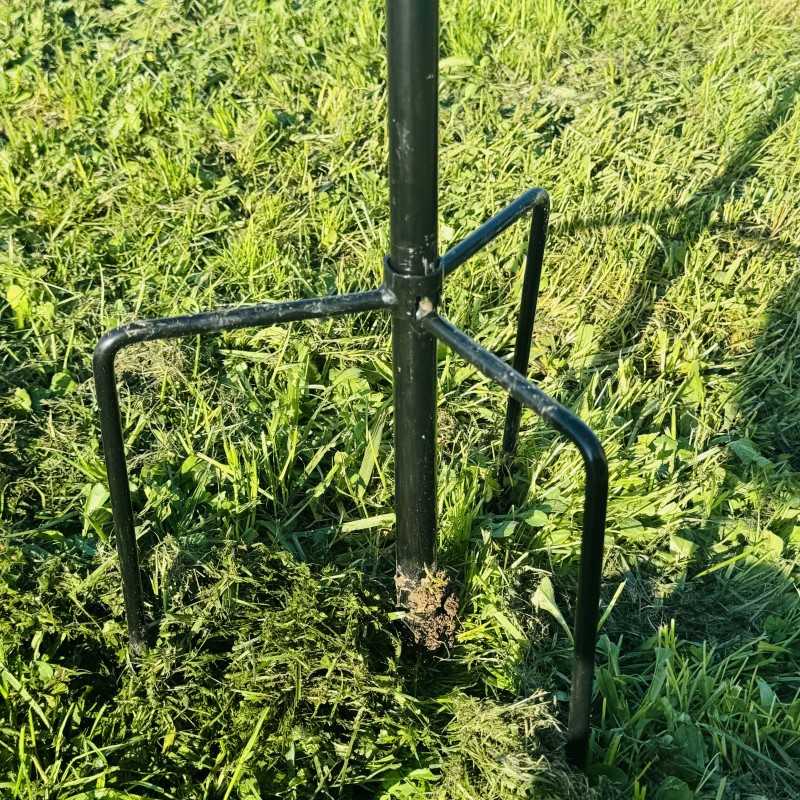 Kupferfarbene dekorative Gartenwindmühle „Poésie Aérienne“ mit Bodenverankerung