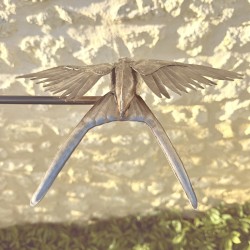 Mobile Edelstahl Schwalben – Design Gartenskulptur aus Metall – Lézard du Jardin