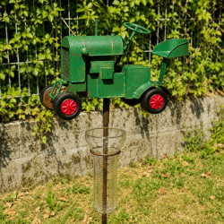 Dekorativer Traktor-Regenmesser aus Metall