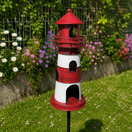 Leuchtturm-Gartenstecker aus rot-weiß patiniertem Metall