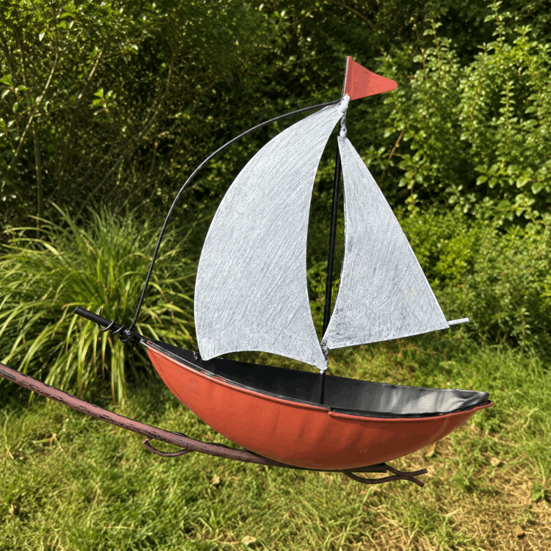 Garten-Mobile Segelboot und Fisch – Ansicht des Bootes