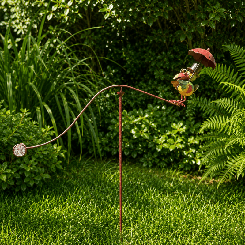 Gartenpendel mit Rabe und Regenschirm – beweglicher Gartenstecker aus Metall