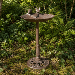 Vogelbad aus Gusseisen mit Ginkgoblatt – Ø 48 cm