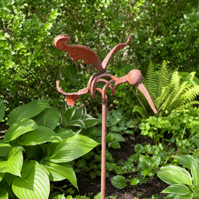 Pic décoratif oiseau en métal rouillé – 114 cm